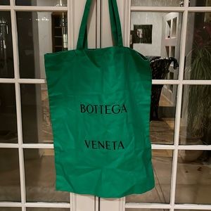 Limited BOTTEGA VENETA dust bag extra large